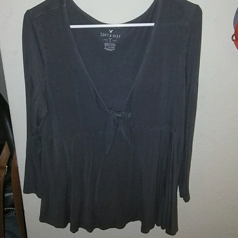 AE tie front top
